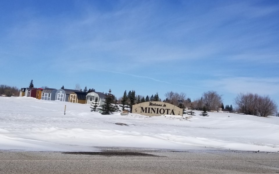 miniota-in-winter