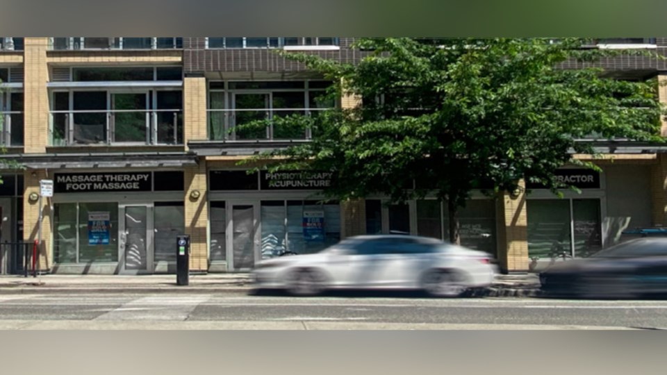 110-33-west-pender-street-vancouver