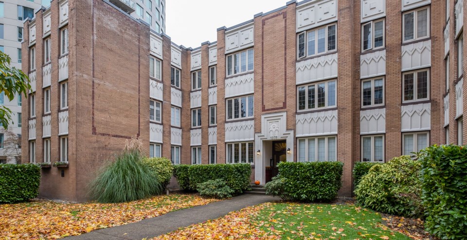 1235-nelson-street-vancouver
