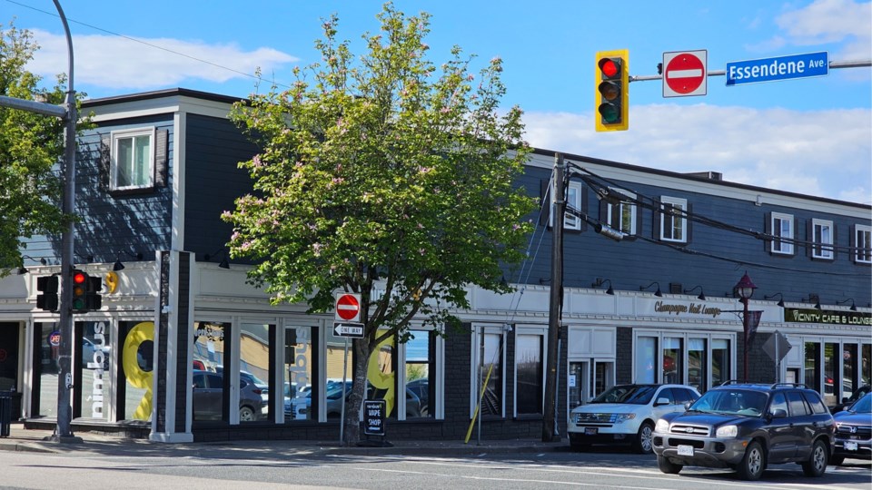 2603-west-railway-street-abbotsford