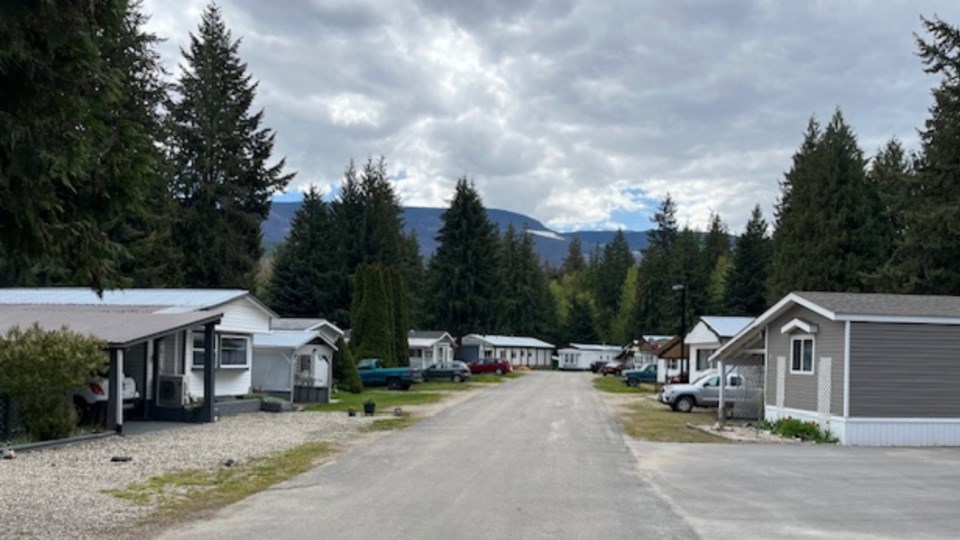 469-main-street-sicamous