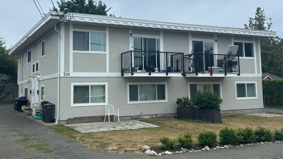 519-constance-avenue-victoria