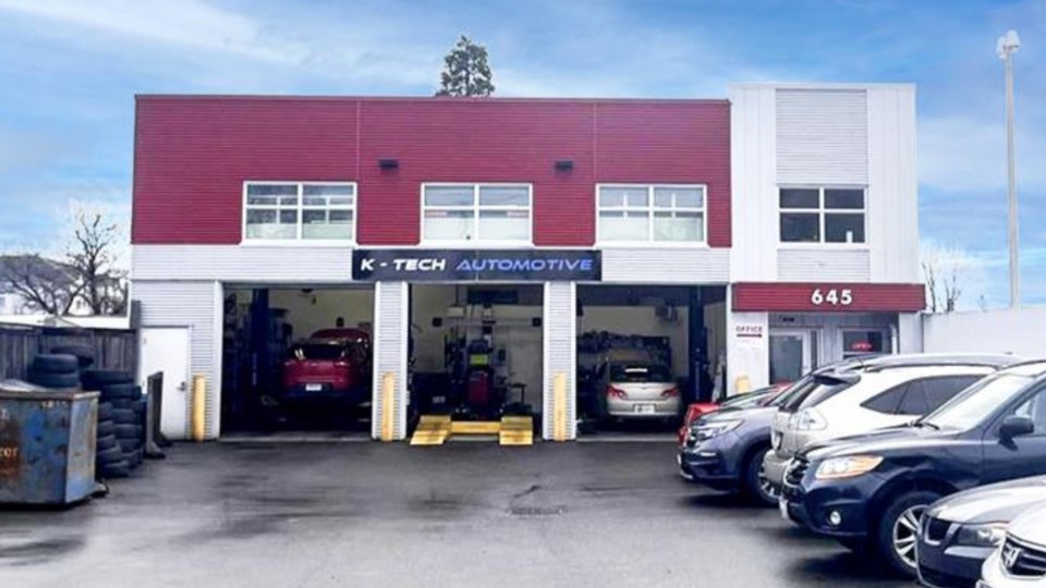 645-dunedin-street-victoria