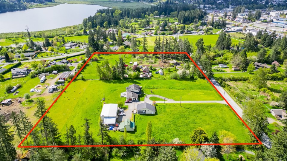 6581-6605-bell-mckinnon-road-duncan