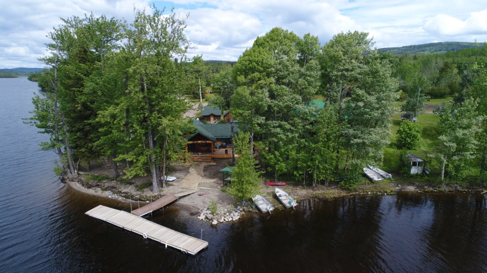 moosehorn-lodge
