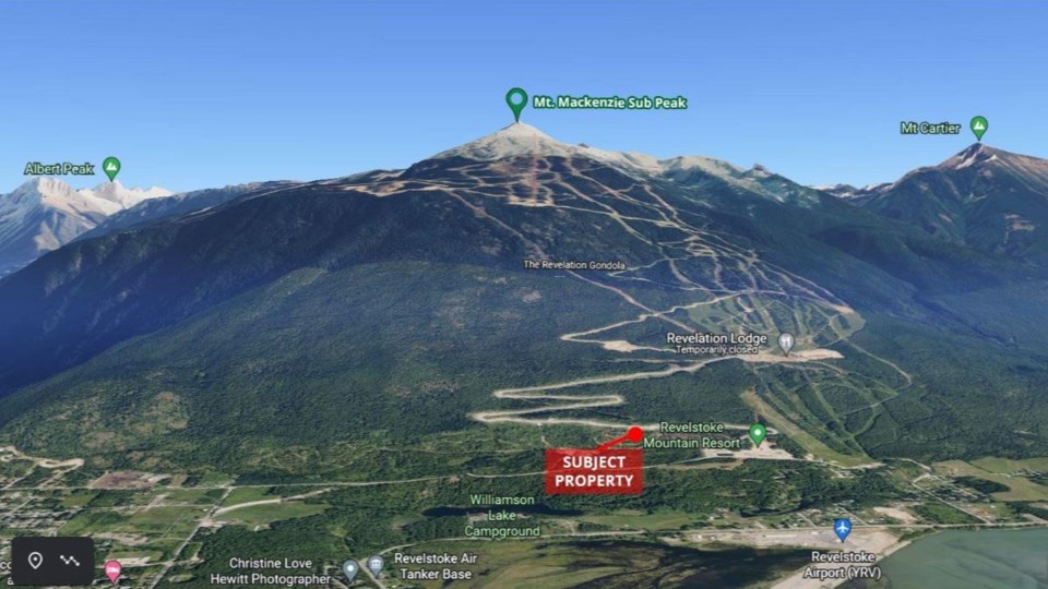 revelstoke-ski-lot-hm
