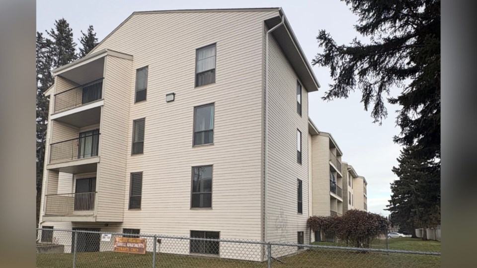 4513 52 Avenue, Whitecourt