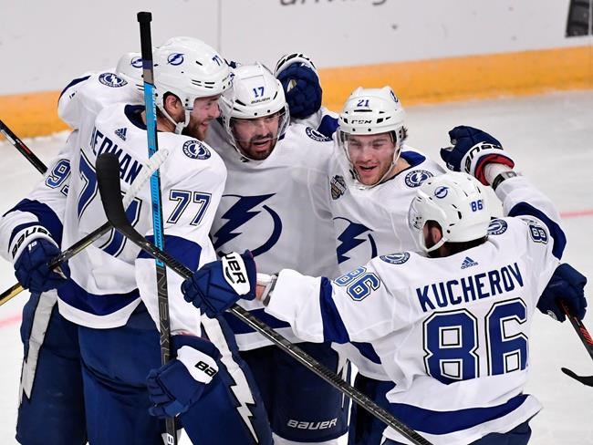 Lightning beat Sabres 5-3 to sweep 2-game series in Sweden
